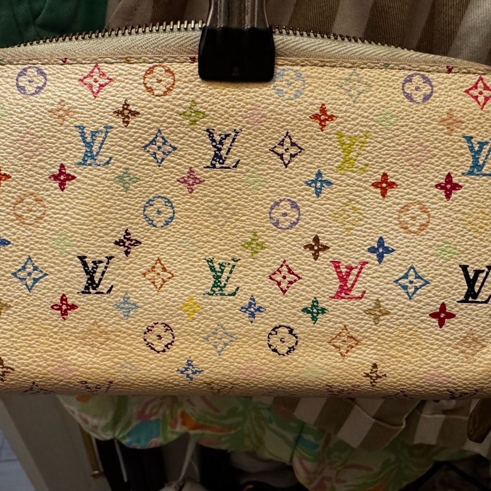 Louis Vuitton Pink and Brown Wallet with Gold Zipper - Picture 5 of 7